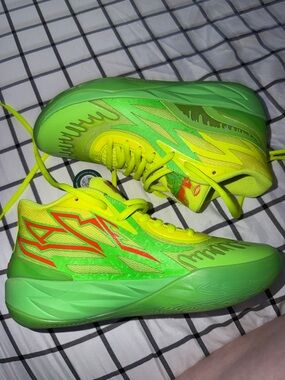 Lamelo ball slime shoes, Size 8.5 mens.